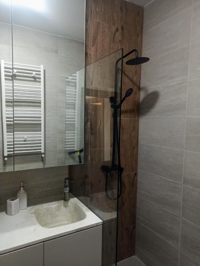 Stylish, Modern 2 Rooms Flat With City View, Near Presidential Palace Бухарест Екстер'єр фото